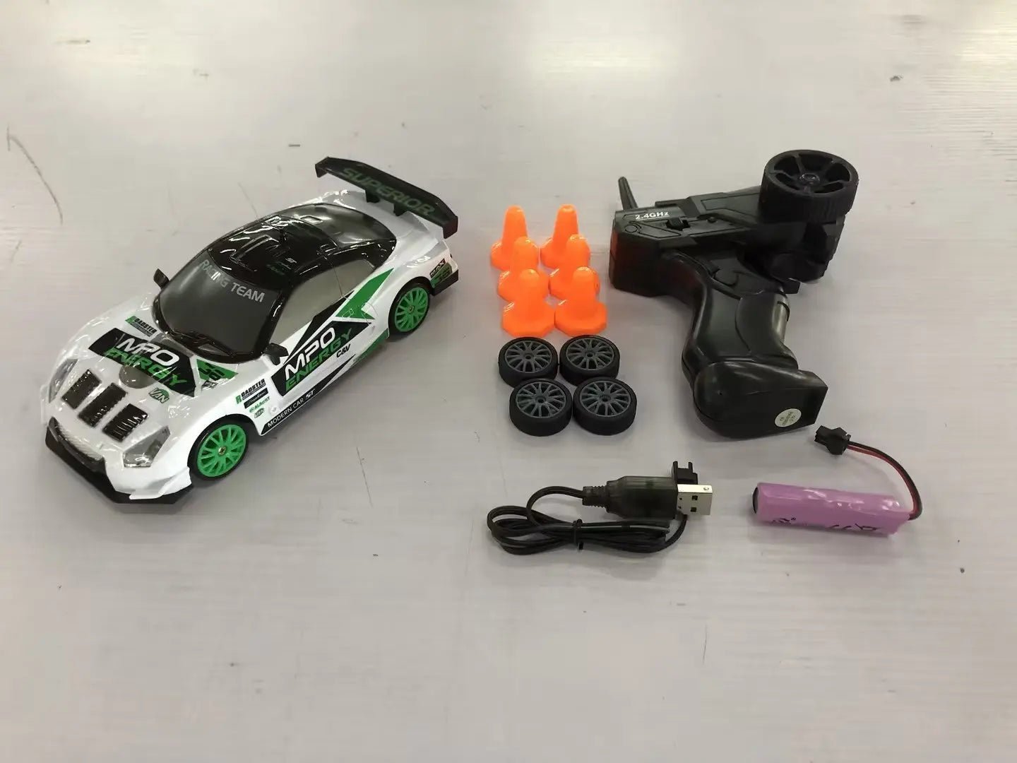 High-Speed Remote Control Drift Car – Fun Racing Experience for Kids