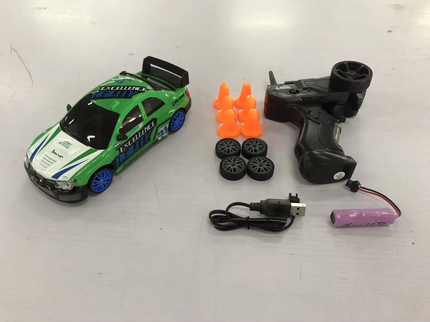 High-Speed Remote Control Drift Car – Fun Racing Experience for Kids